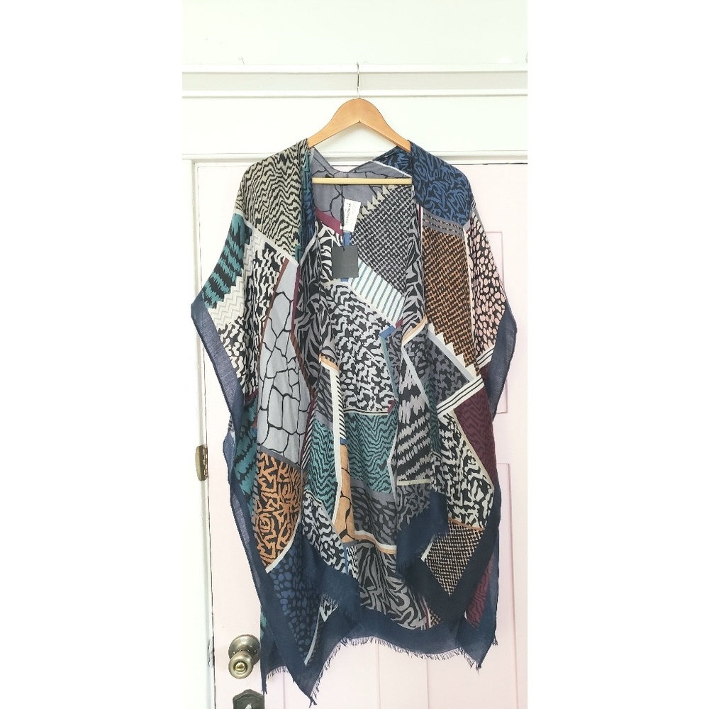 Multicolored Shaw/Poncho